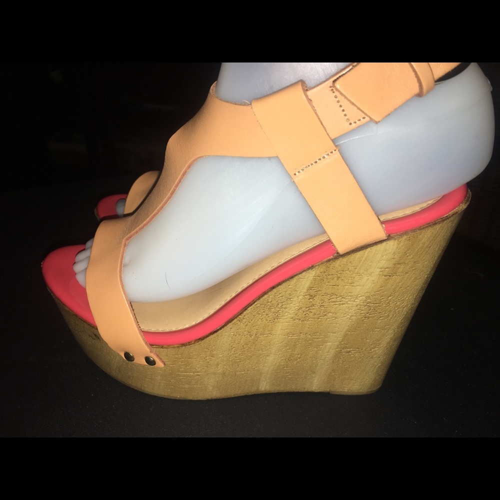 Ladies ALDO Wedge Heels - Size 6.5